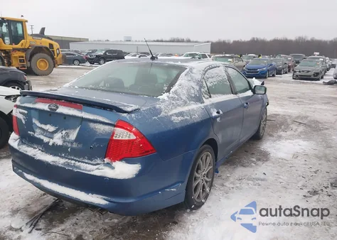 2010 Ford Fusion Se z USA, uszkodzony, nr VIN 3FAHP0HA9AR304236